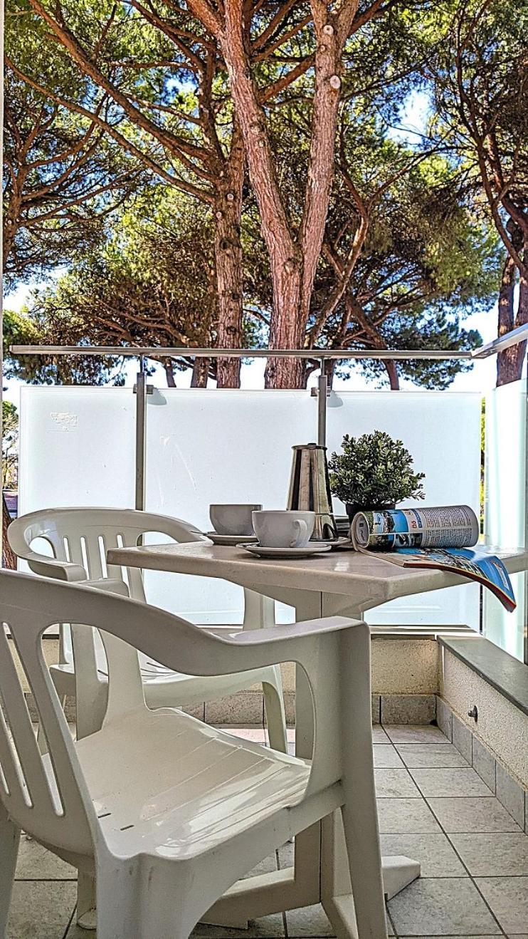Residenza Rubin Apartamento Lignano Sabbiadoro Exterior foto